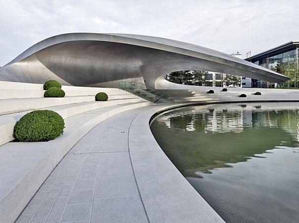 Porsche Pavillon eröffnet in der Autostadt 